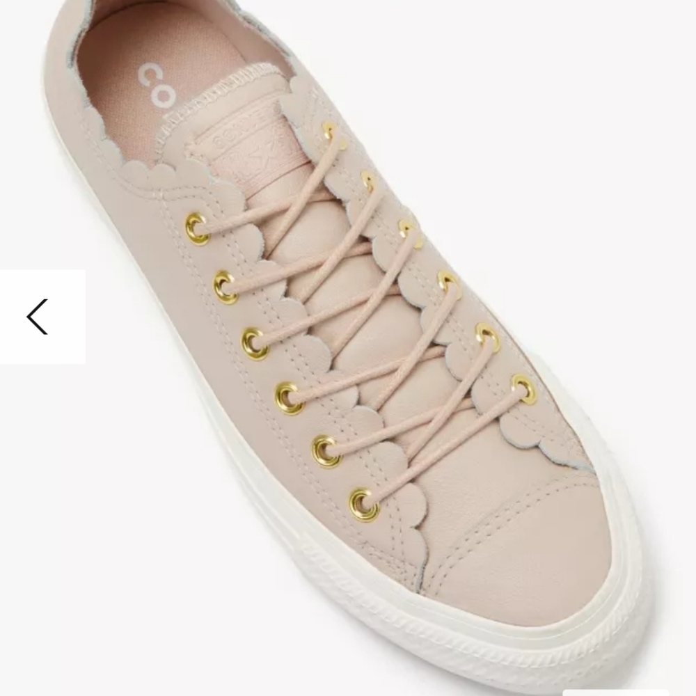 Converse Women's Chuck Taylor Scalloped Trainers Blush Leather - Picture 2 of 8
